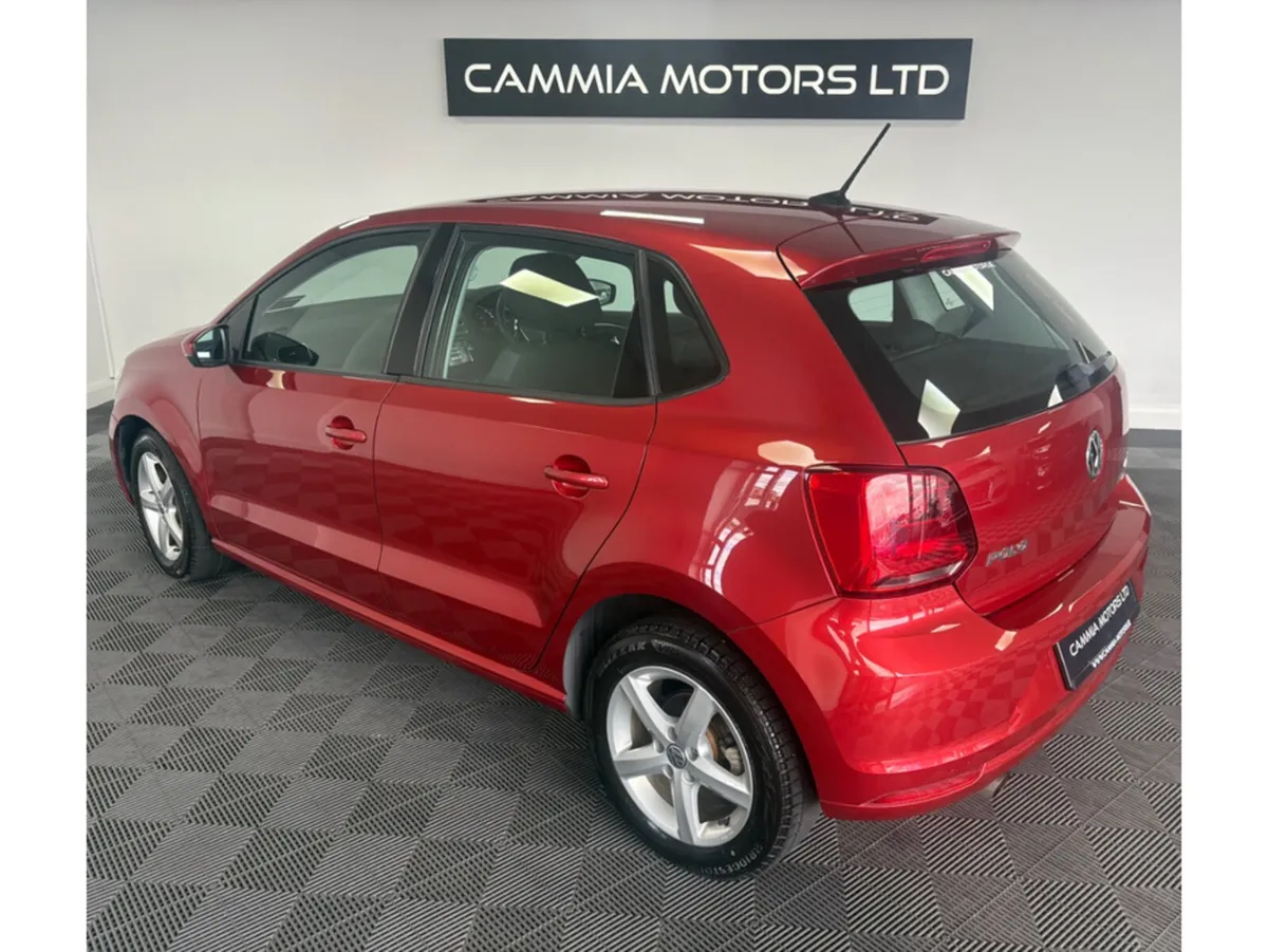 Volkswagen Polo Hatchback, Petrol, 2015, Orange