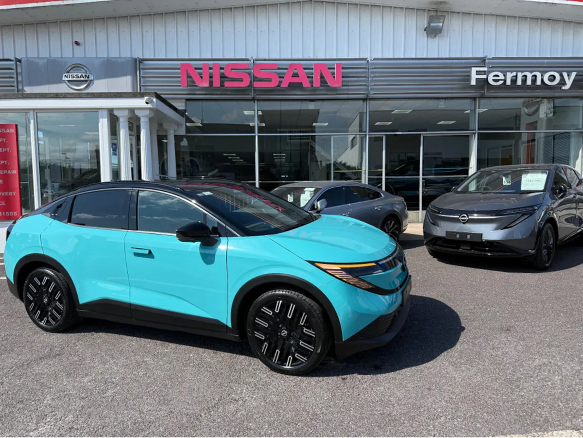 Nissan Leaf Hatchback, Electric, 2027, Blue