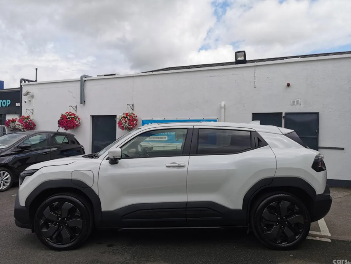 Suzuki e Vitara Estate, Electric, 2026, White