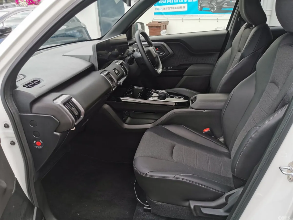 Suzuki e Vitara Estate, Electric, 2026, White
