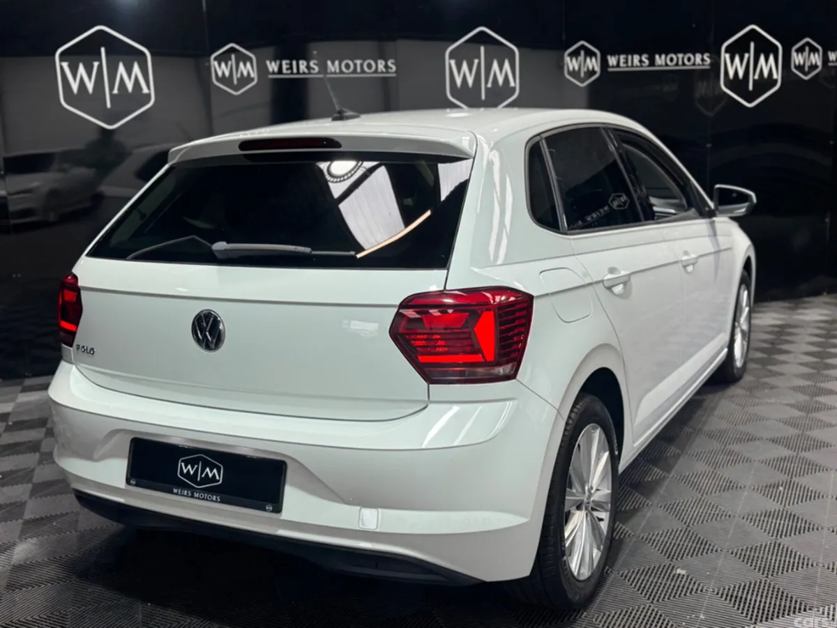 Volkswagen Polo Hatchback, Petrol, 2018, White