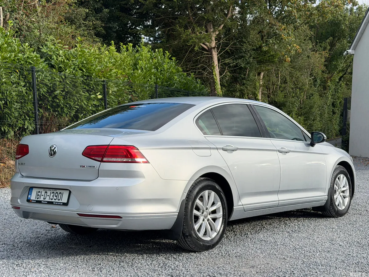 Volkswagen Passat Saloon, Diesel, 2016, Silver