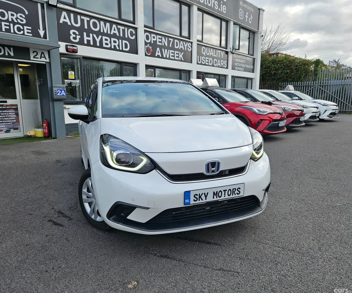 Honda Fit Hatchback, Petrol Hybrid, 2020, Silver