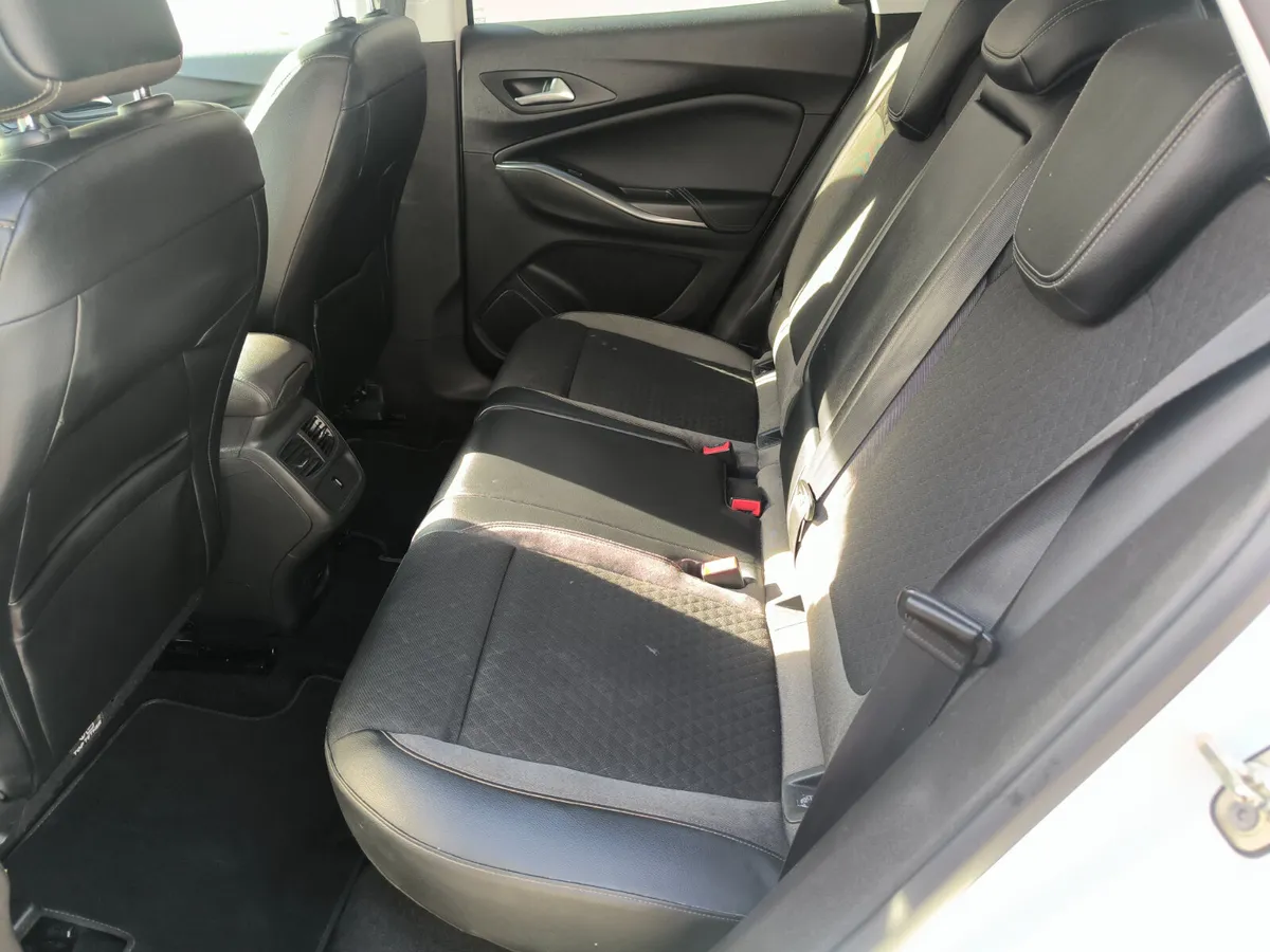 Opel Grandland X SUV, Petrol, 2019, White