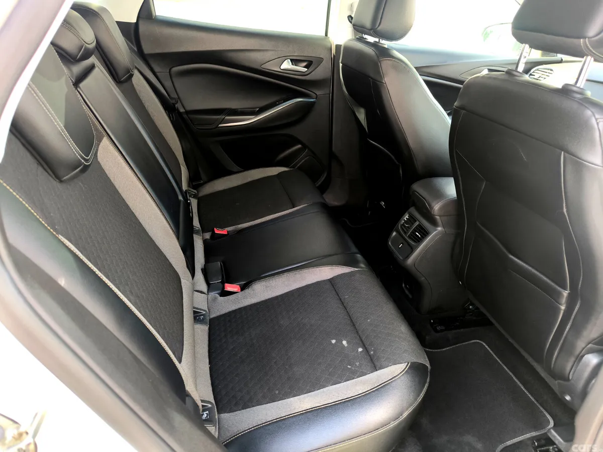 Opel Grandland X SUV, Petrol, 2019, White