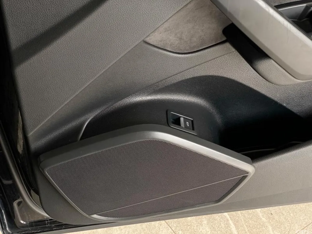 Audi Q5 SUV, Diesel, 2019, Black