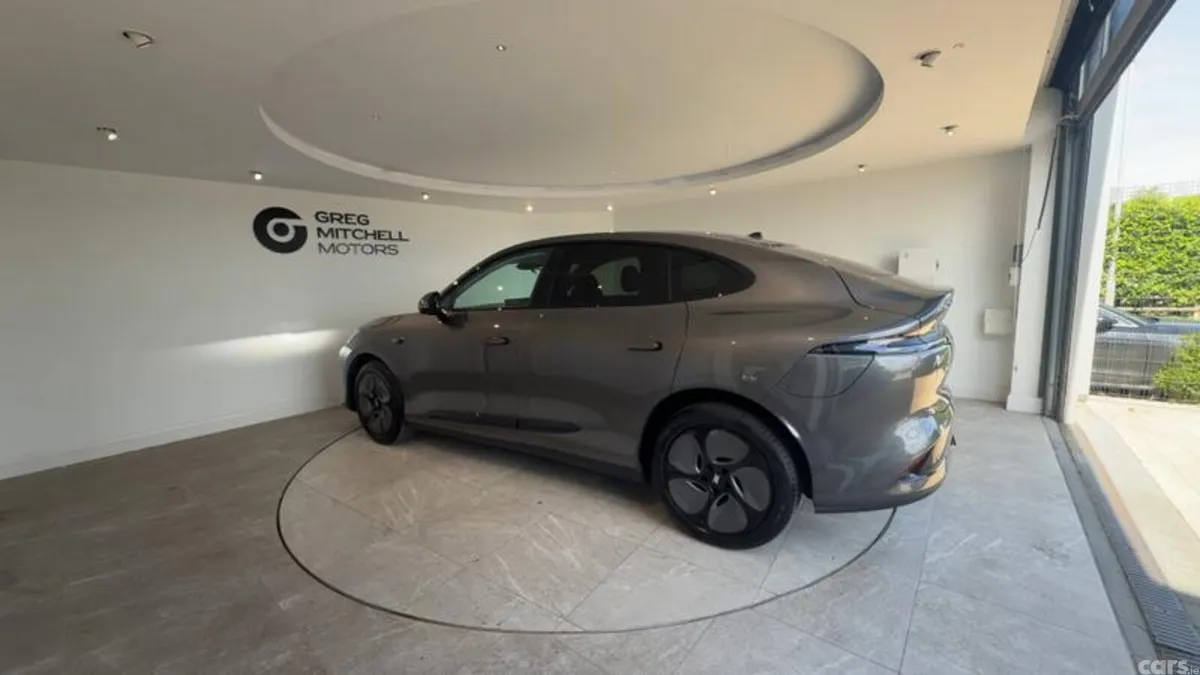 MG IM6 SUV, Electric, 2026, Silver