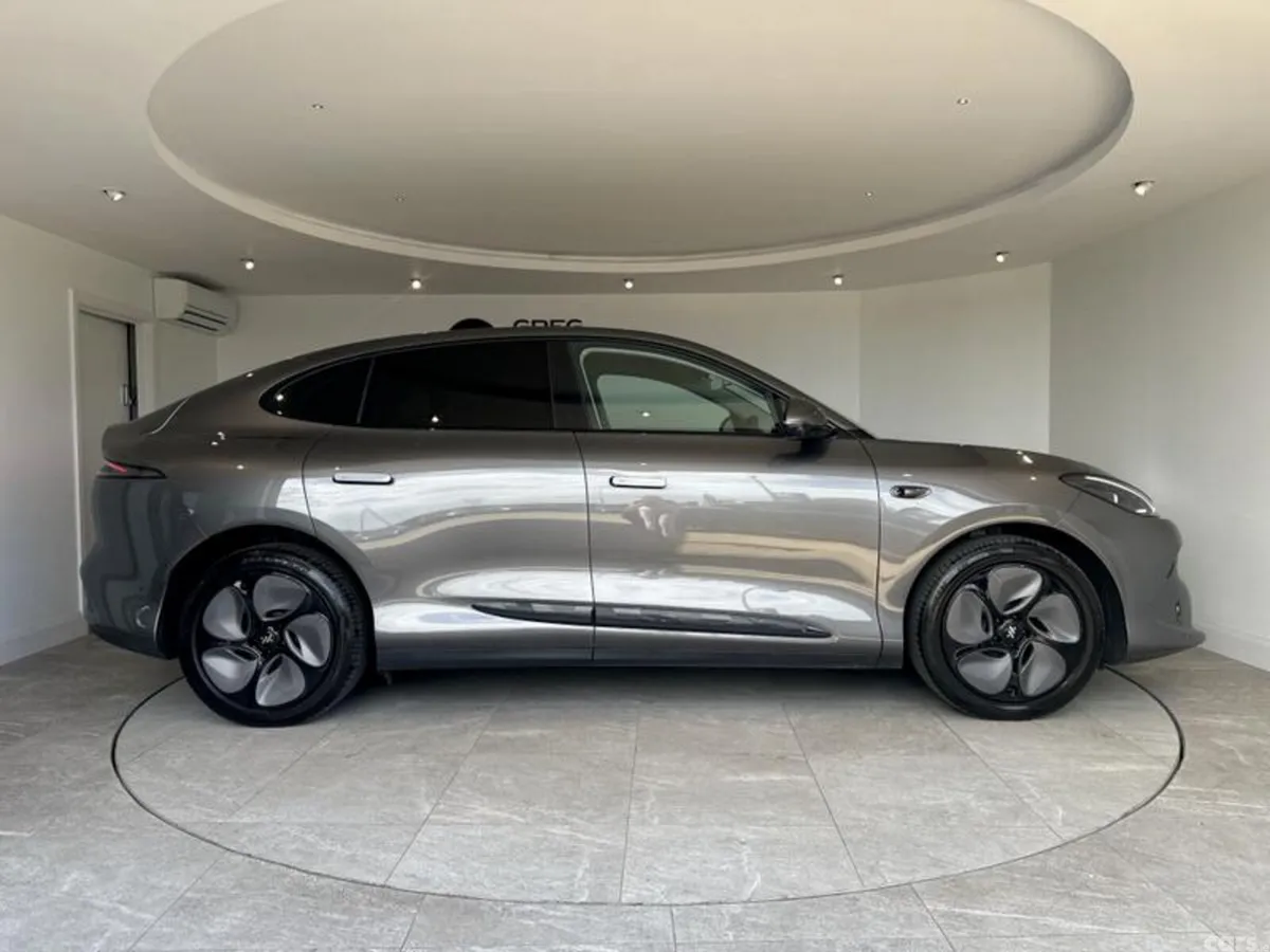 MG IM6 SUV, Electric, 2026, Silver