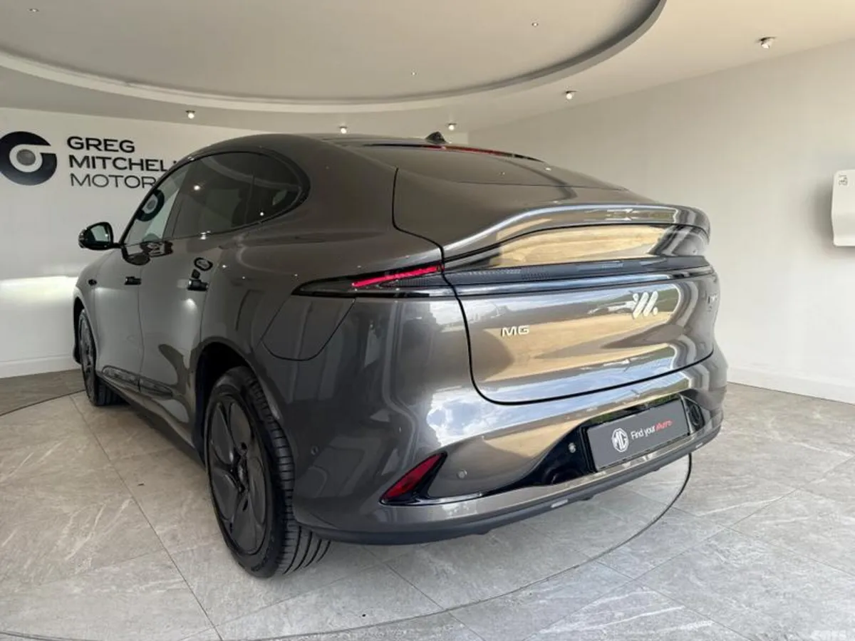 MG IM6 SUV, Electric, 2026, Silver