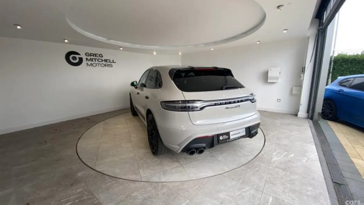 Porsche Macan SUV, Petrol, 2022, Grey