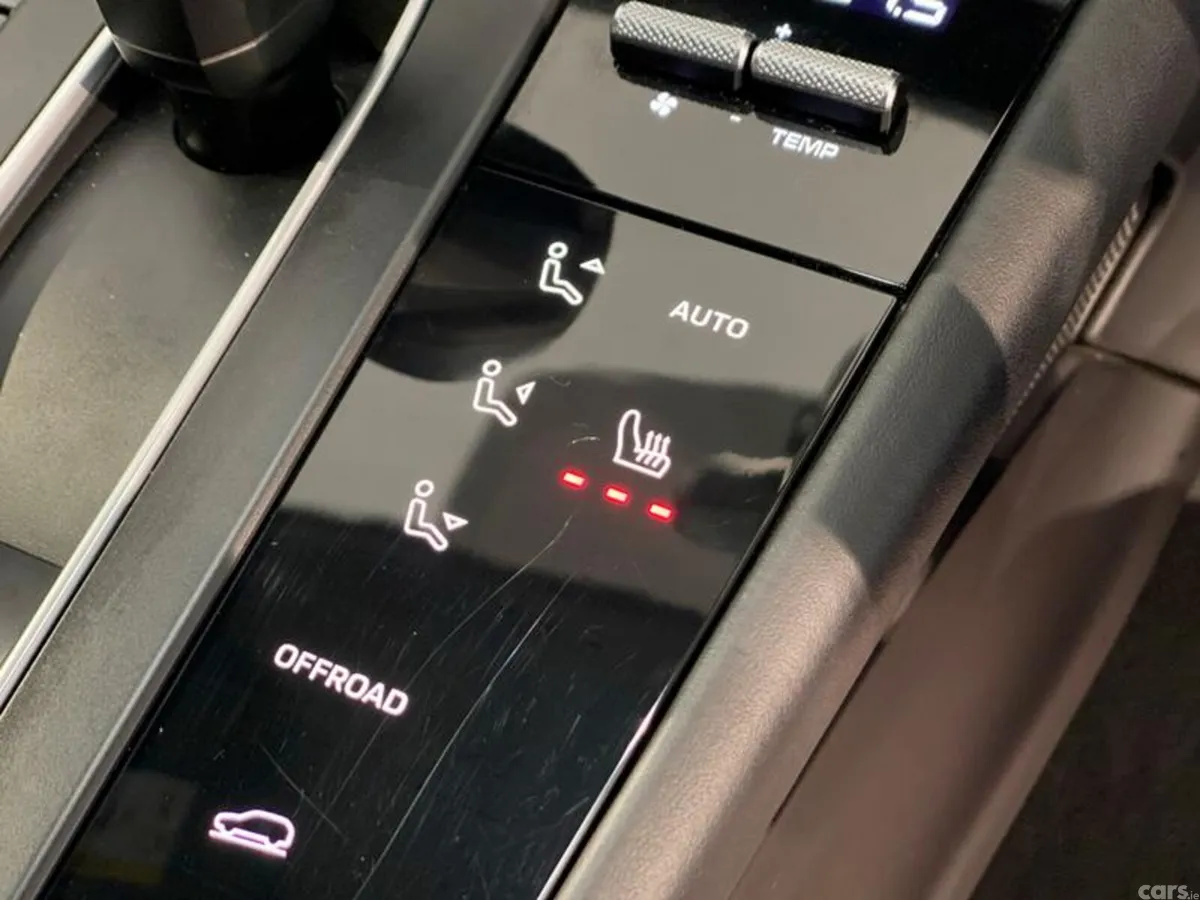Porsche Macan SUV, Petrol, 2022, Grey