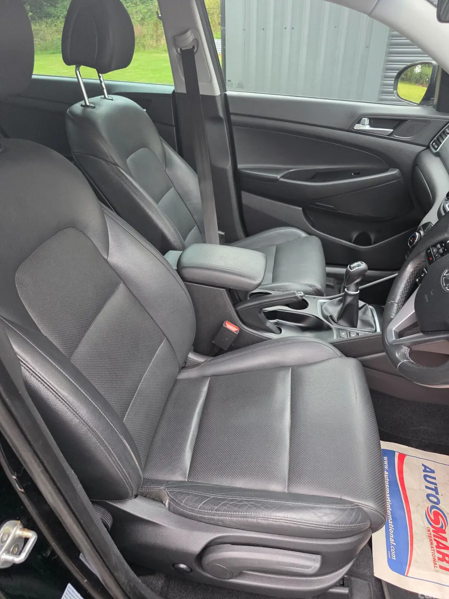 Hyundai Tucson SUV, Diesel, 2016, Black
