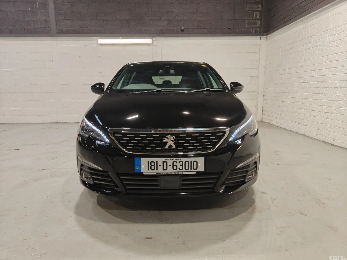 Peugeot 308 Hatchback, Petrol, 2018, Black