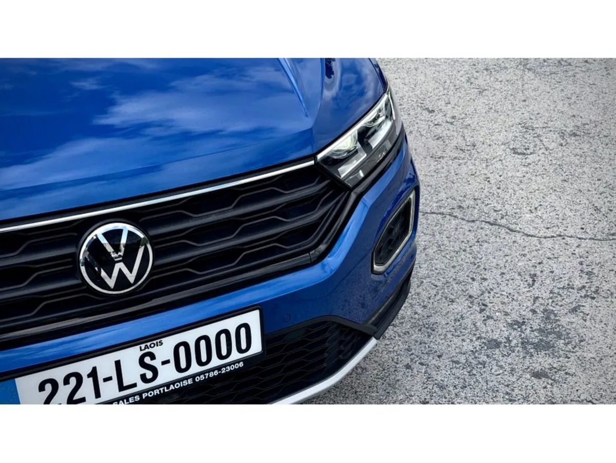 Volkswagen T-Roc SUV, Diesel, 2022, Blue