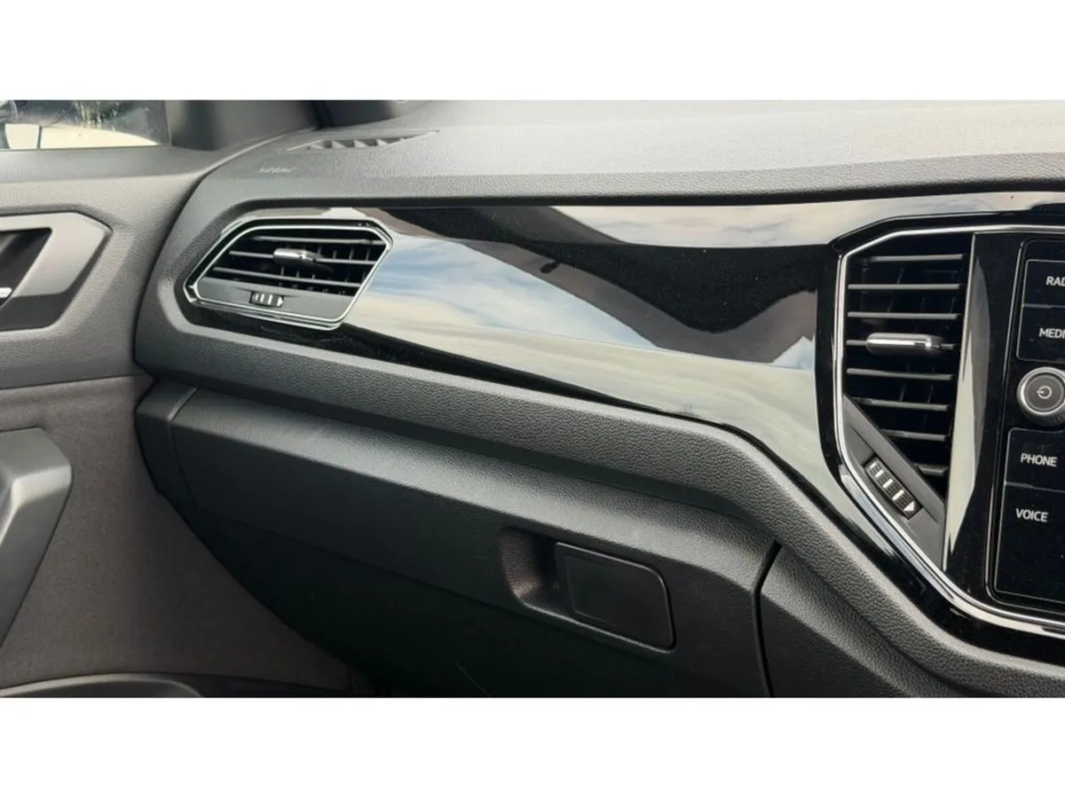 Volkswagen T-Roc SUV, Diesel, 2022, Blue