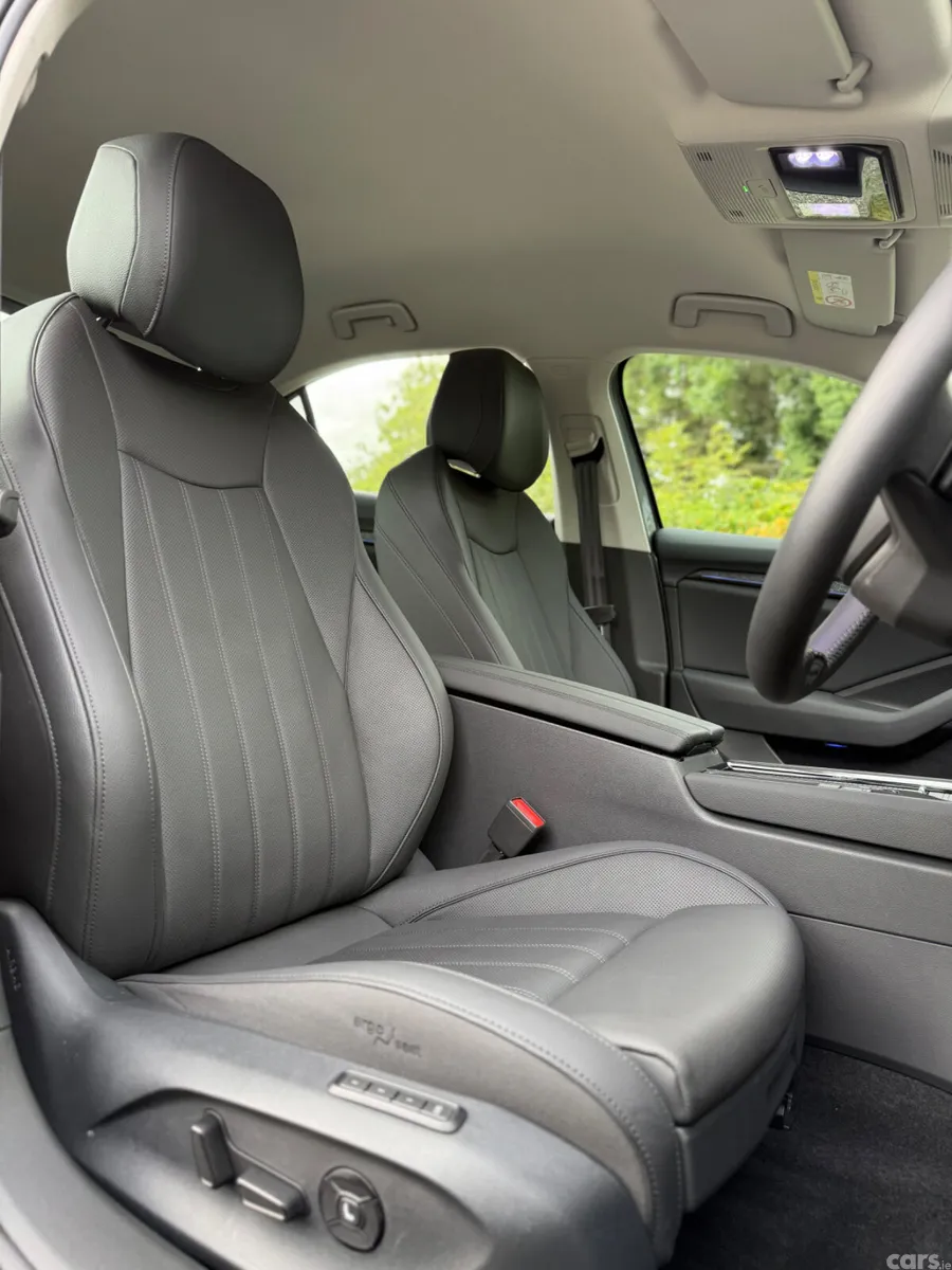 Skoda Superb Saloon, Diesel, 2026, Grey