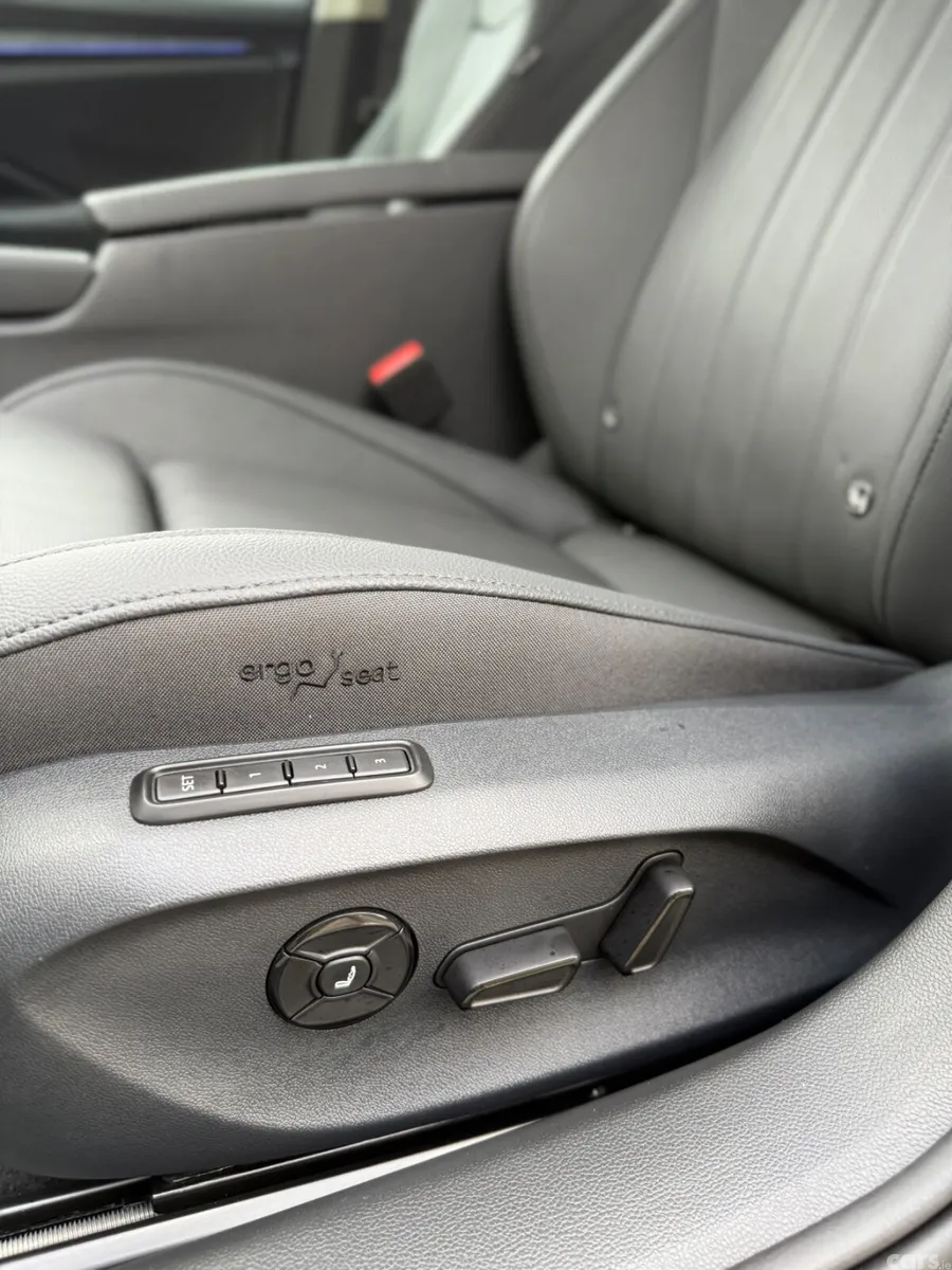 Skoda Superb Saloon, Diesel, 2026, Grey