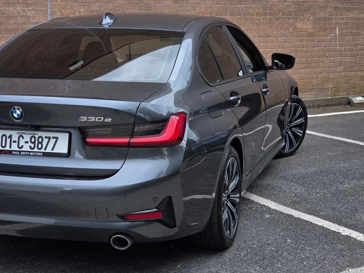 BMW 3-Series Saloon, Petrol Plug-in Hybrid, 2020, Grey