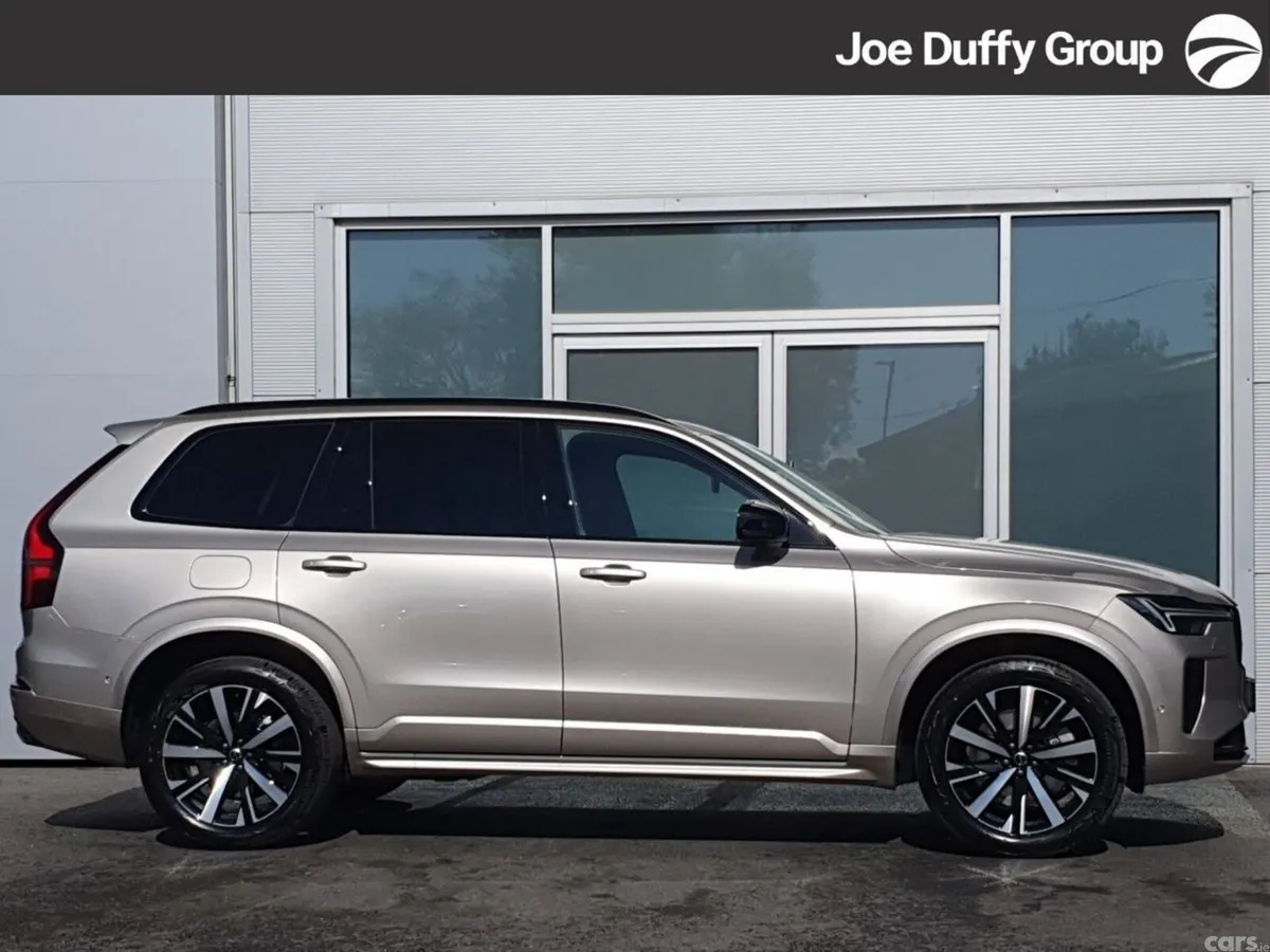 Volvo XC90 SUV, Petrol Plug-in Hybrid, 2026, 