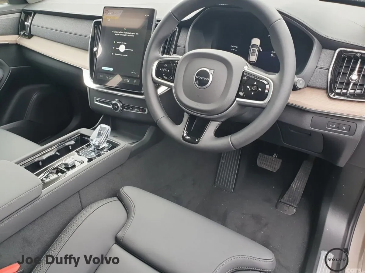 Volvo XC90 SUV, Petrol Plug-in Hybrid, 2026, 