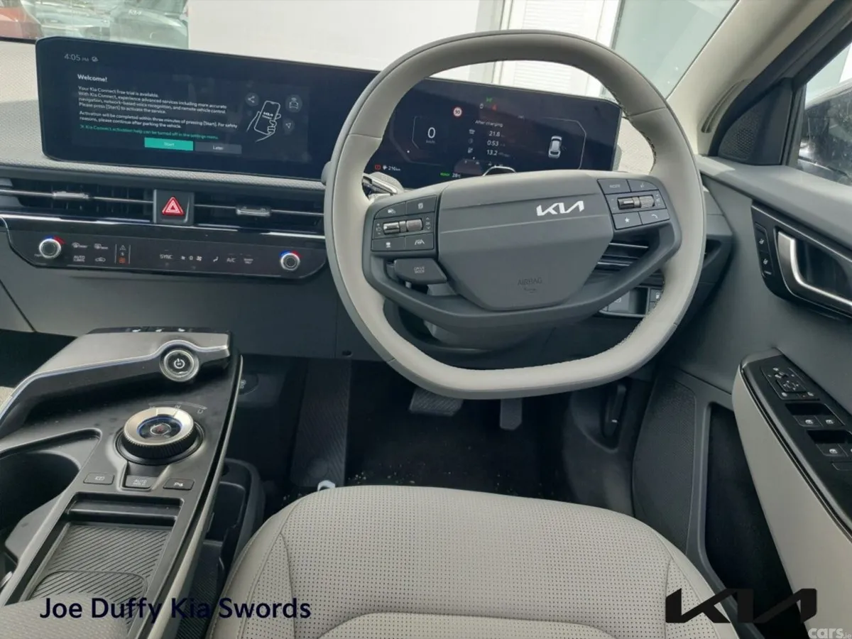 Kia EV6 MPV, Electric, 2026, Grey
