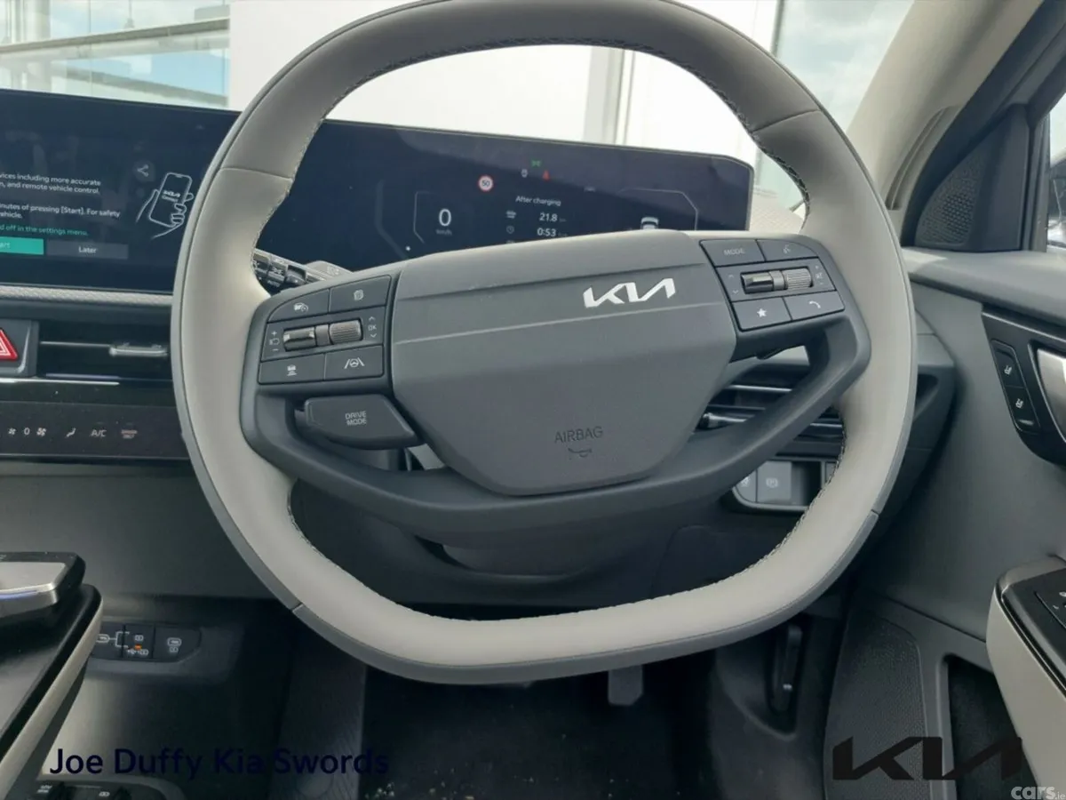 Kia EV6 MPV, Electric, 2026, Grey