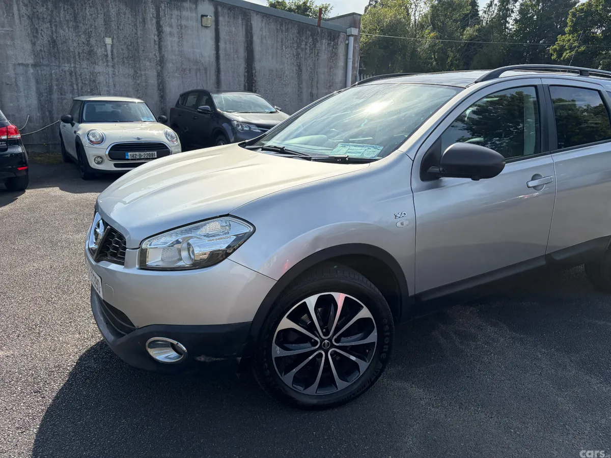 Nissan Qashqai+2 MPV, Diesel, 2014, Silver