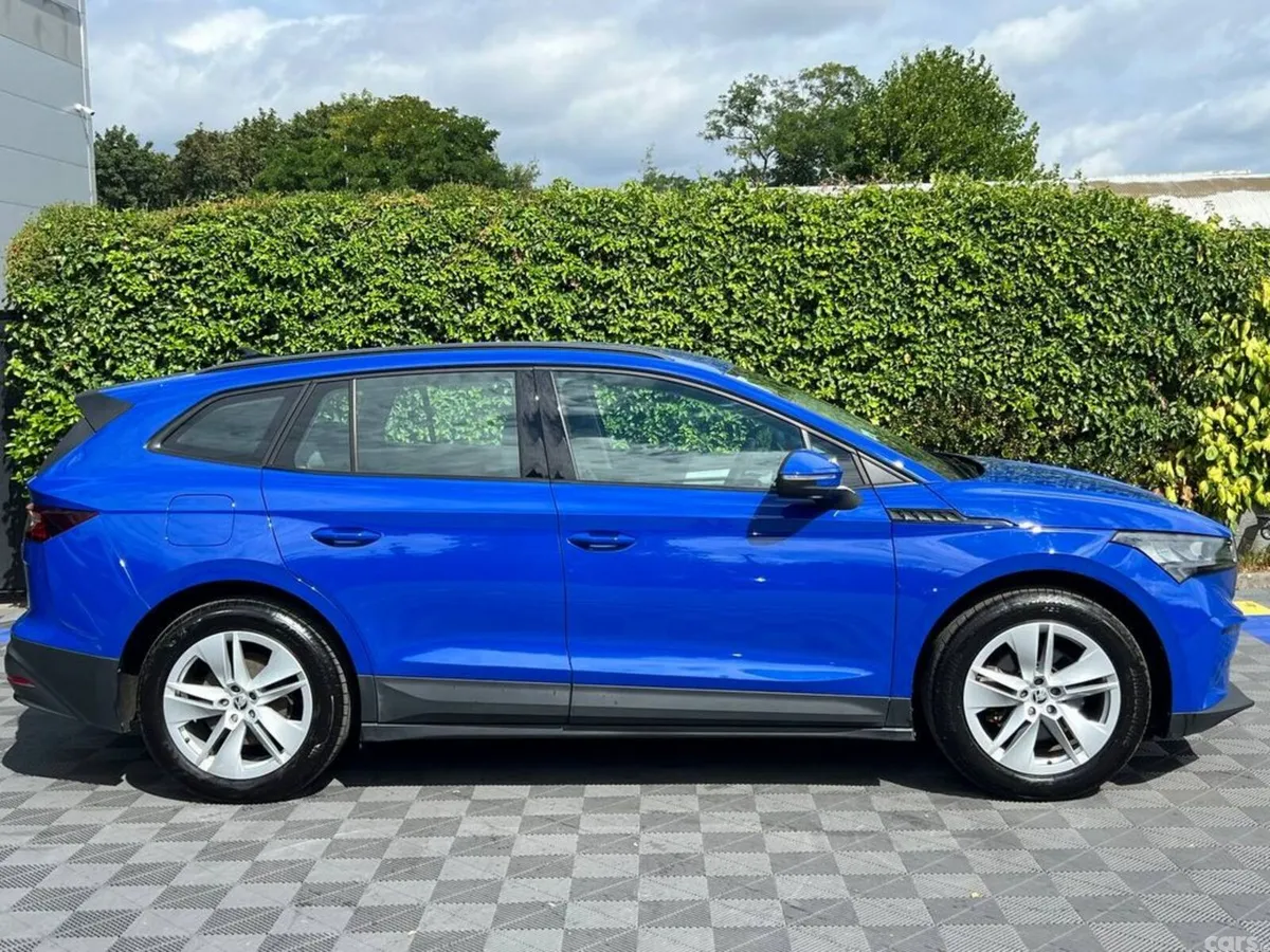 Skoda Enyaq Estate, Electric, 2023, Blue