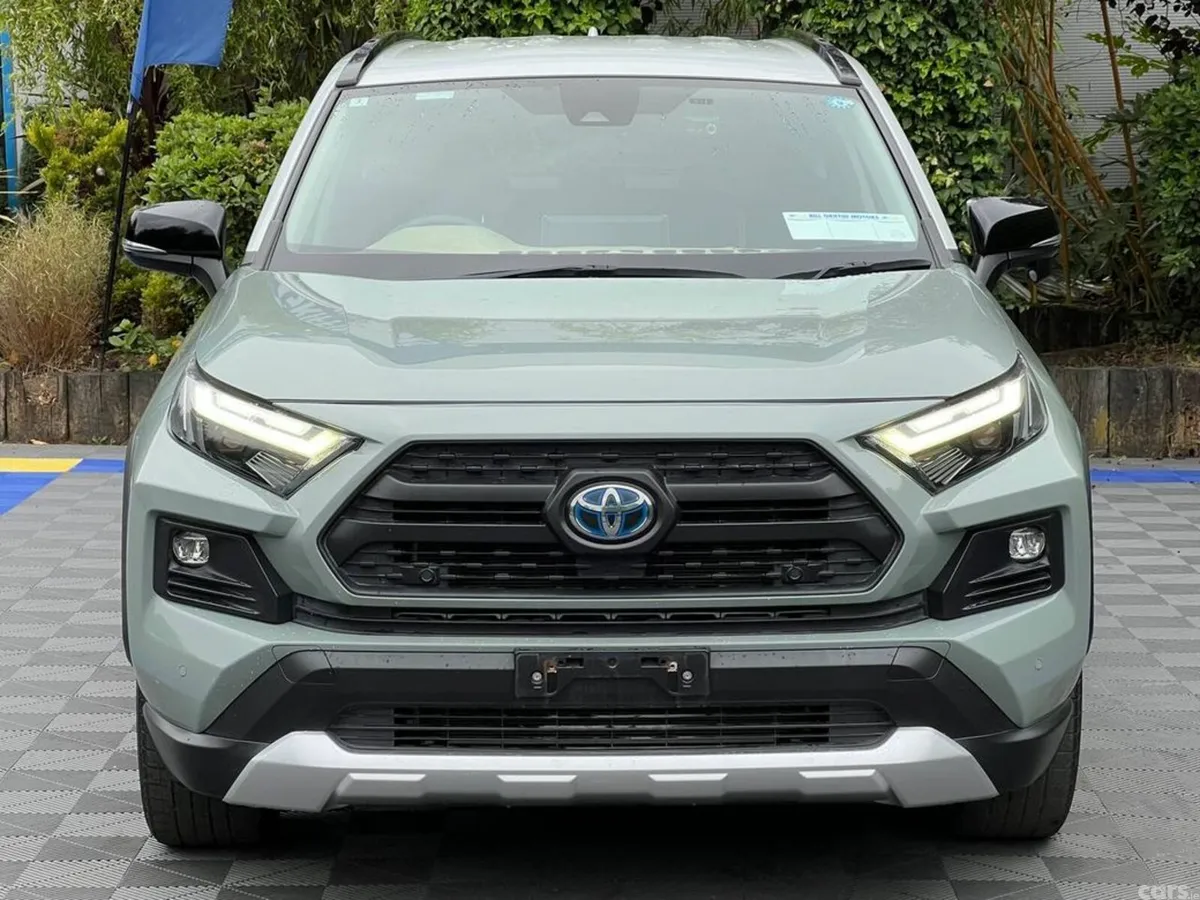 Toyota RAV4 SUV, Petrol Hybrid, 2022, Green