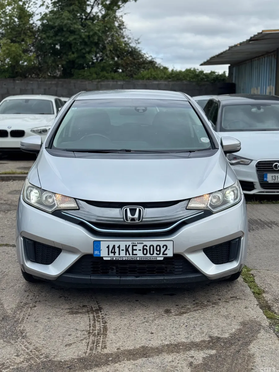 Honda Fit Hatchback, Petrol Hybrid, 2014, Silver