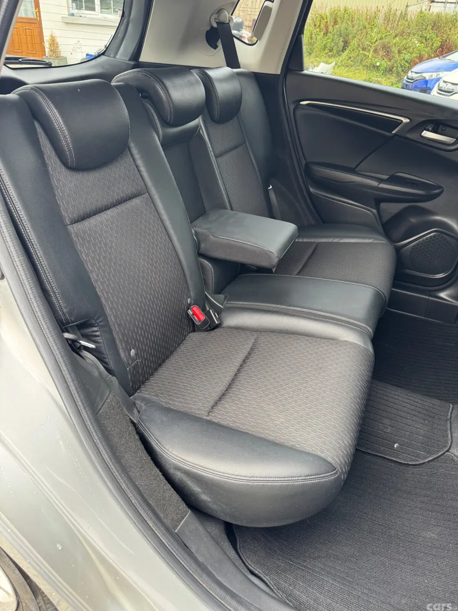 Honda Fit Hatchback, Petrol Hybrid, 2014, Silver