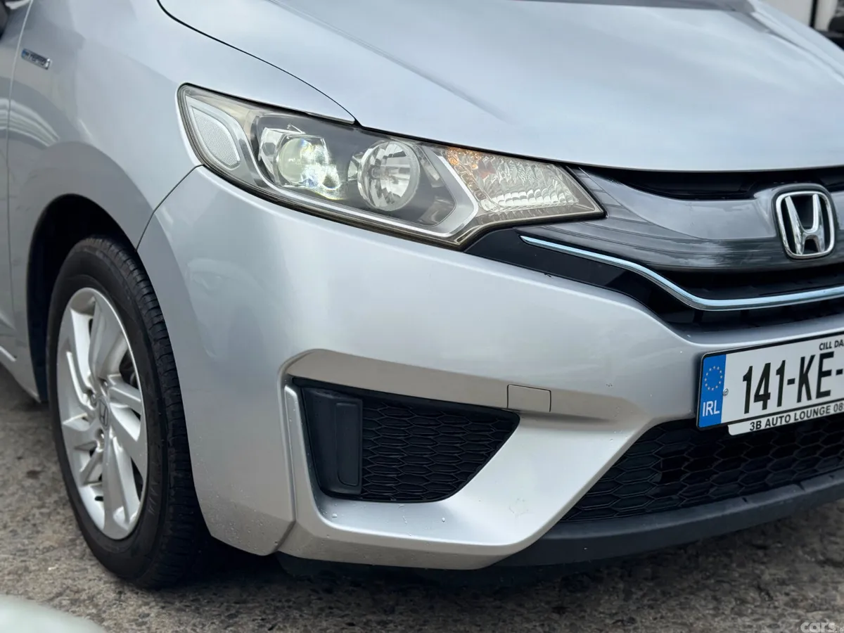 Honda Fit Hatchback, Petrol Hybrid, 2014, Silver