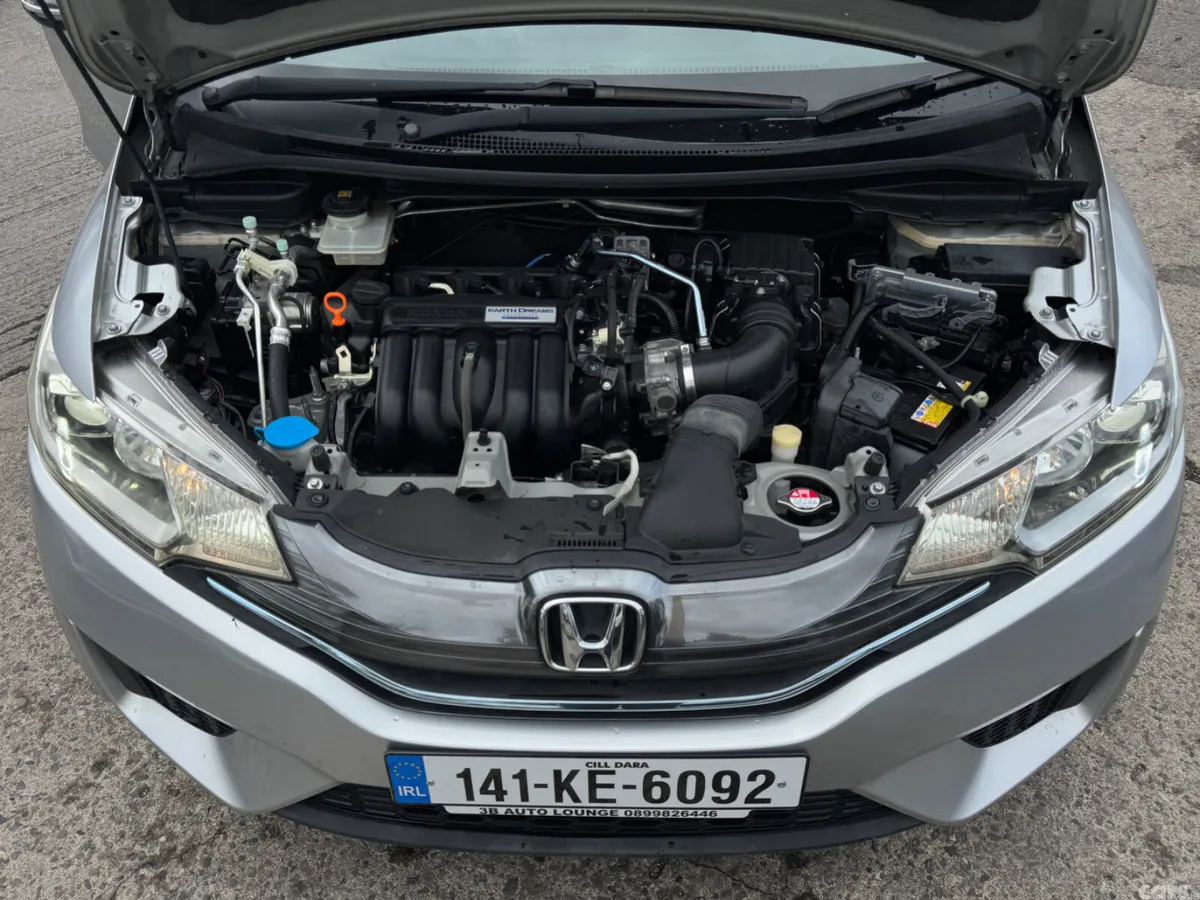 Honda Fit Hatchback, Petrol Hybrid, 2014, Silver