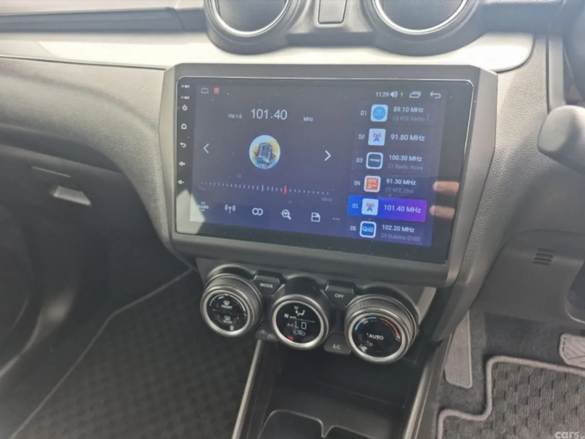 Suzuki Swift Hatchback, Petrol, 2022, Blue