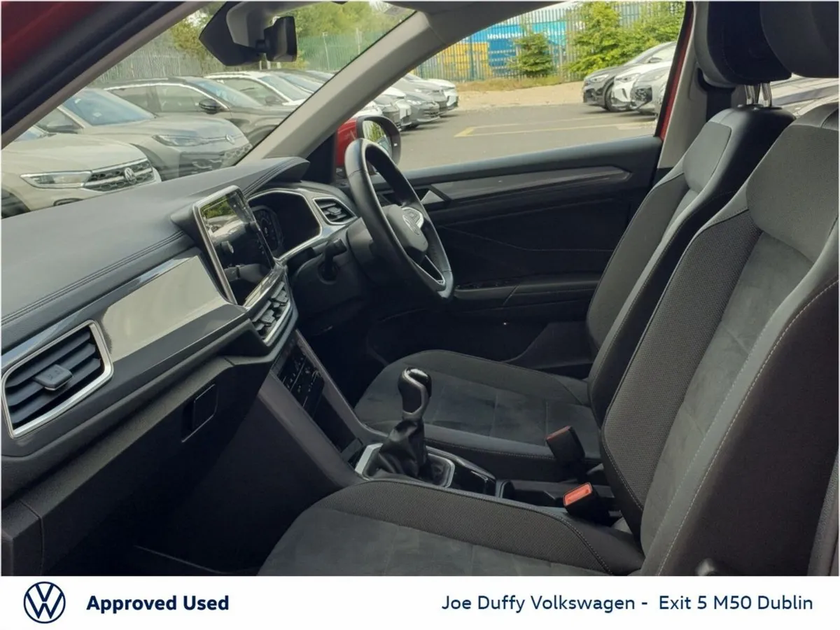 Volkswagen T-Roc SUV, Petrol, 2023, Red