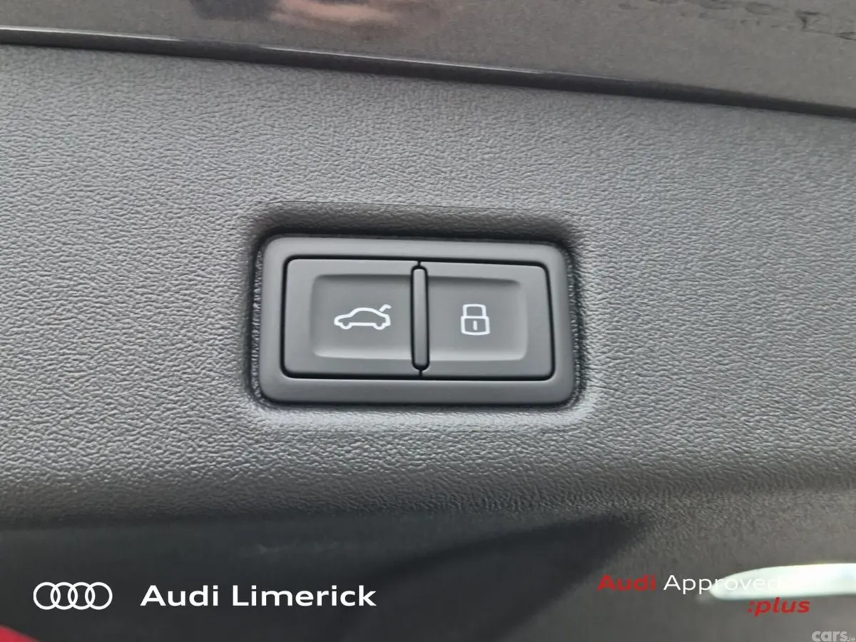 Audi Q5 SUV, Petrol Plug-in Hybrid, 2026, Grey