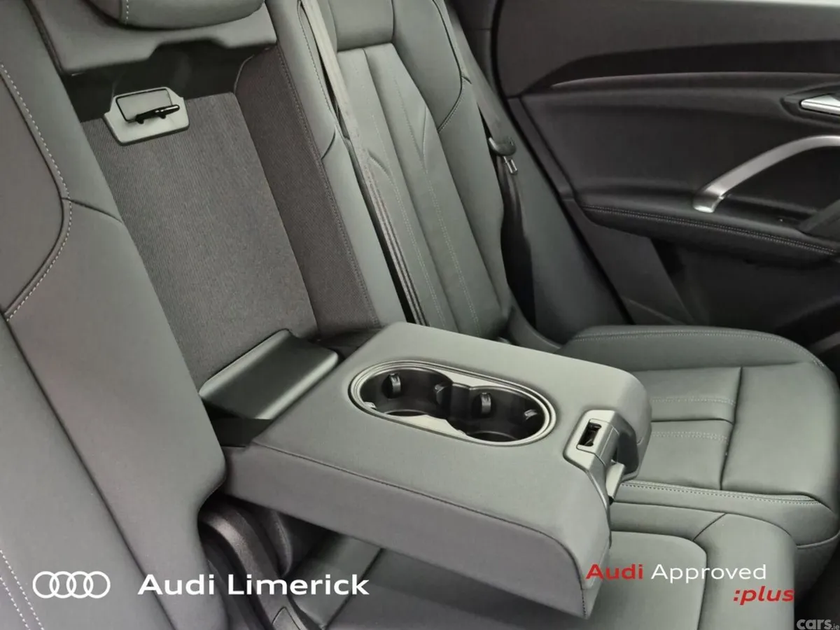 Audi Q5 SUV, Petrol Plug-in Hybrid, 2026, Grey