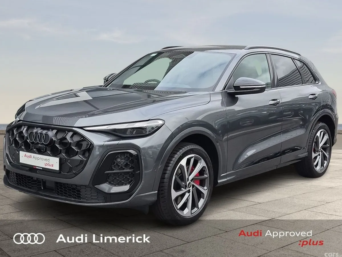 Audi Q5 SUV, Petrol Plug-in Hybrid, 2026, Grey