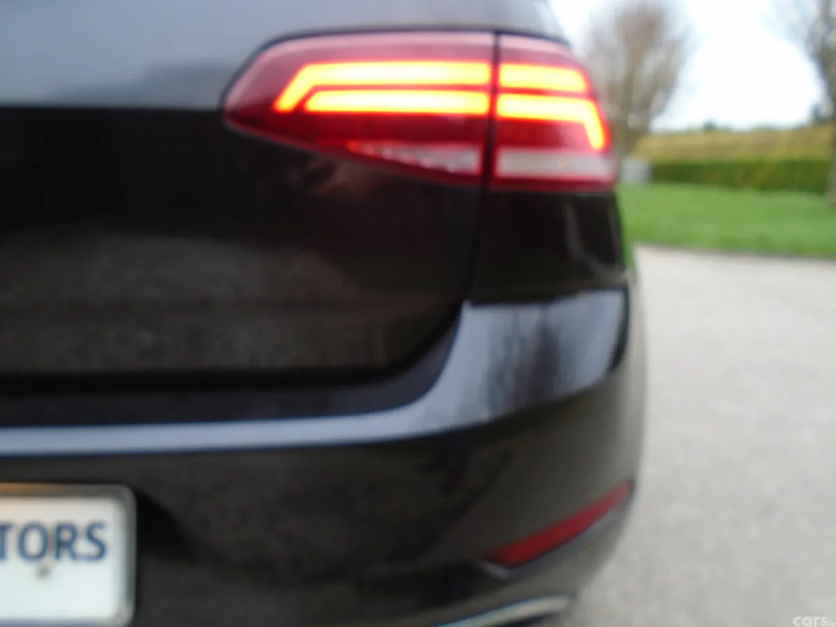 Volkswagen Golf Hatchback, Petrol, 2018, Black