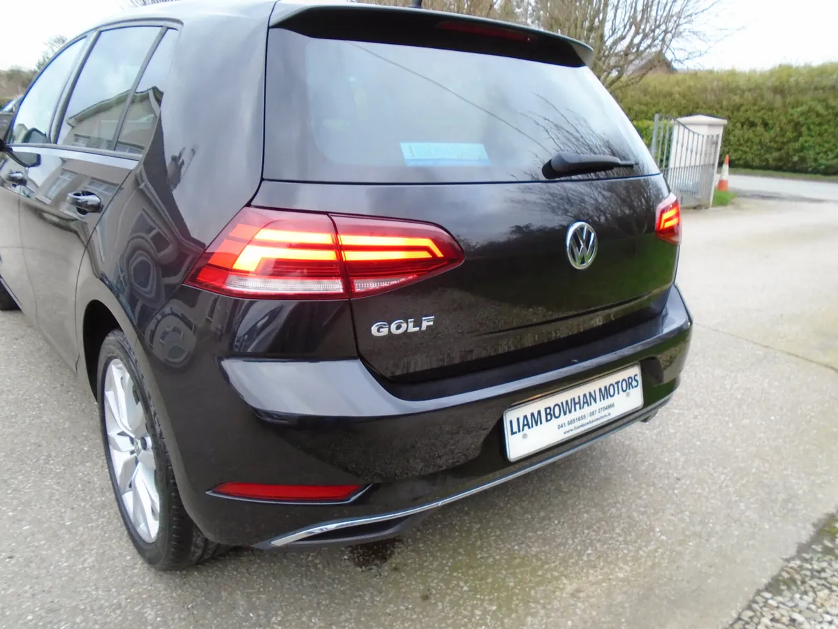 Volkswagen Golf Hatchback, Petrol, 2018, Black