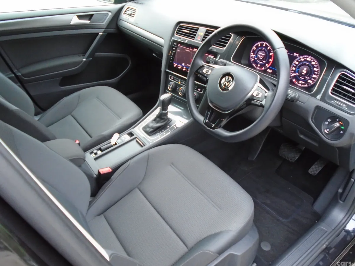 Volkswagen Golf Hatchback, Petrol, 2018, Black