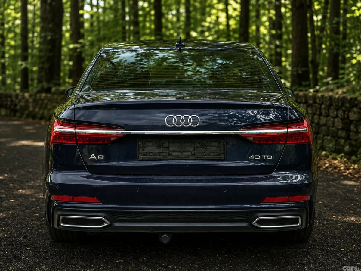 Audi A6 Saloon, Diesel, 2019, Blue
