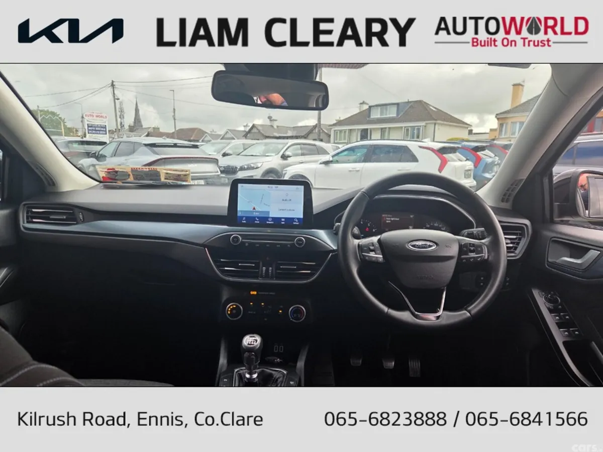 Ford Focus Hatchback, Petrol, 2022, Grey