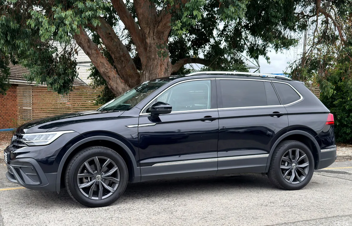 Volkswagen Tiguan Allspace SUV, Diesel, 2023, Black