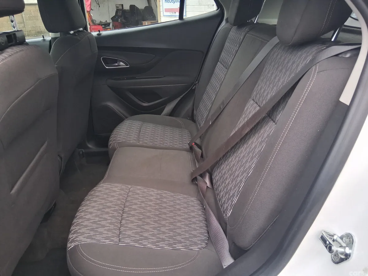 Opel Mokka SUV, Diesel, 2016, White