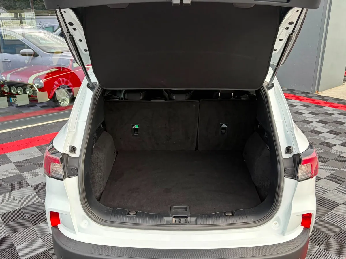 Ford Kuga SUV, Diesel, 2021, White