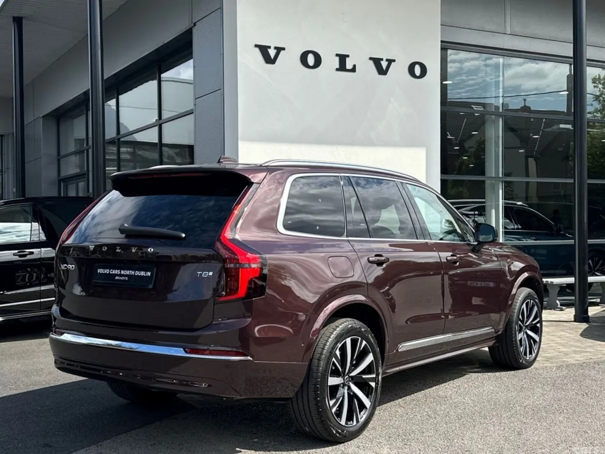 Volvo XC90 SUV, Petrol Plug-in Hybrid, 2026, Red