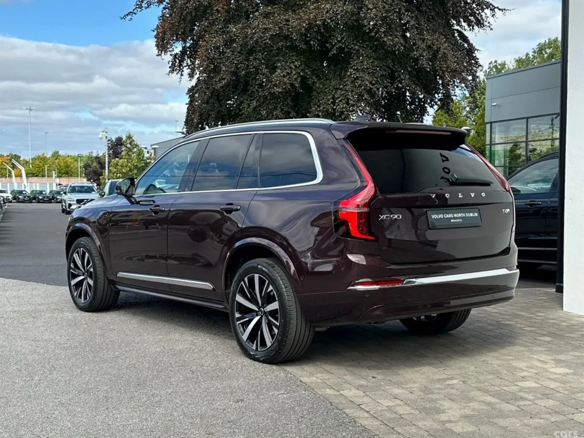 Volvo XC90 SUV, Petrol Plug-in Hybrid, 2026, Red