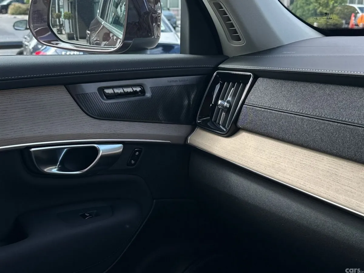 Volvo XC90 SUV, Petrol Plug-in Hybrid, 2026, Red