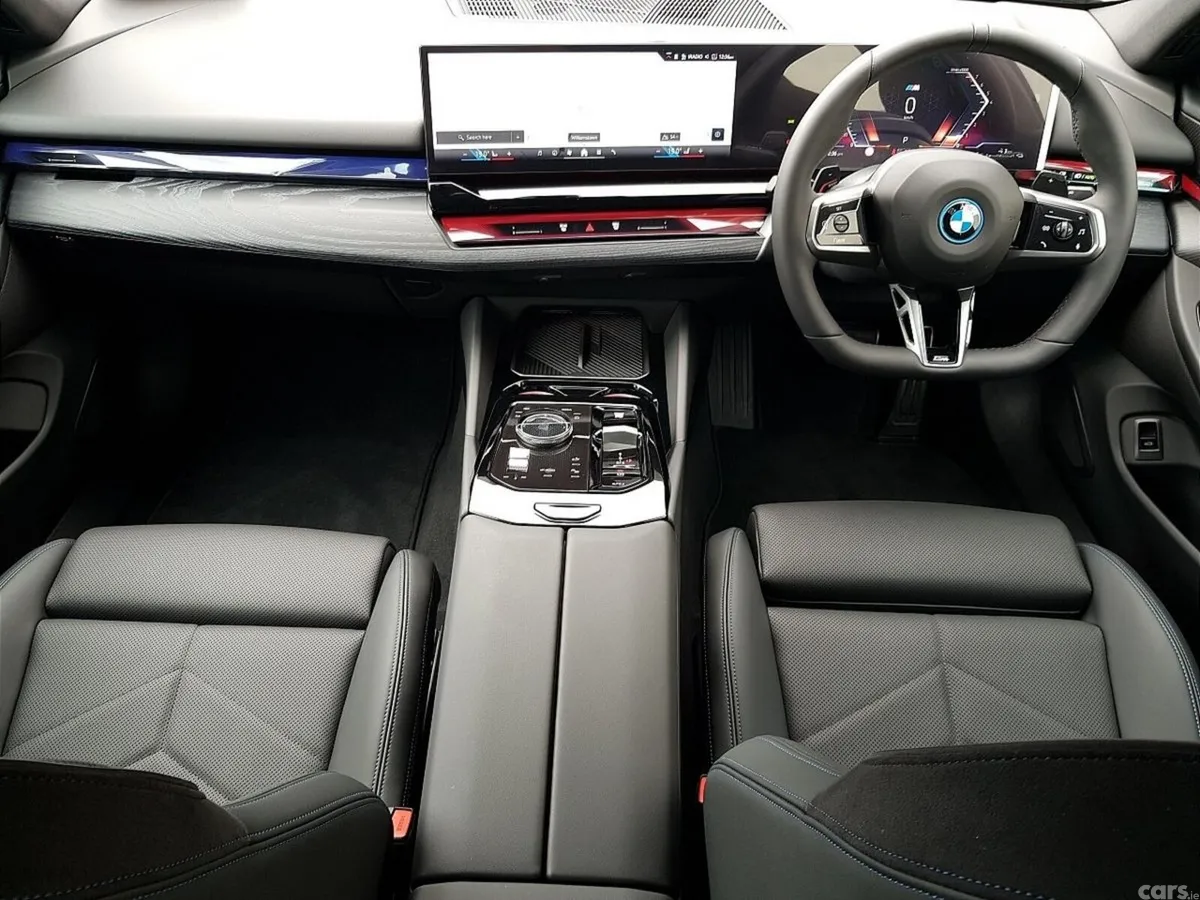 BMW 5-Series Saloon, Petrol Plug-in Hybrid, 2026, Grey